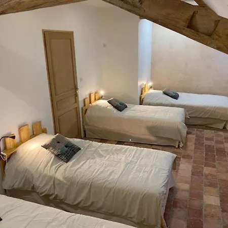 Séjour à la campagne Parennes, 5 Pièces, 11 Personnes - Fr-1-410-354 *